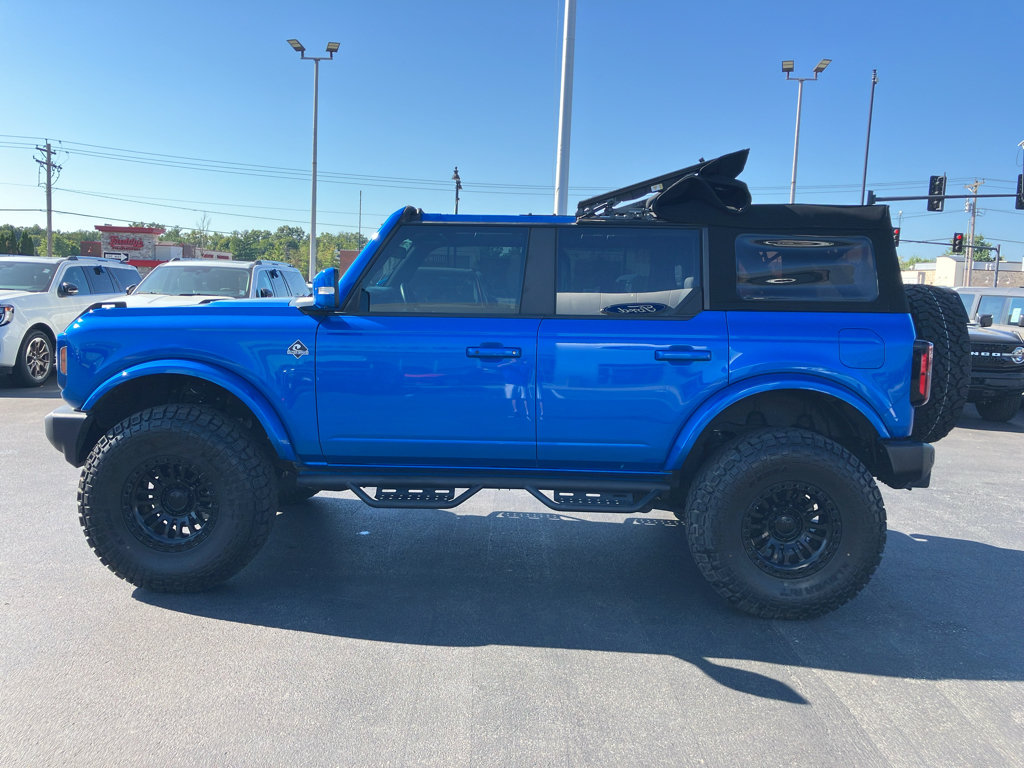 Used 2023 Ford Bronco Outer Banks AWD/4WD image 28