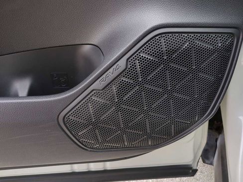 Used 2019 Toyota RAV4 XSE image 25