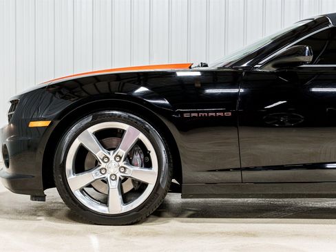 Used 2012 Chevrolet Camaro SS w/ Orange Stripe Package image 3