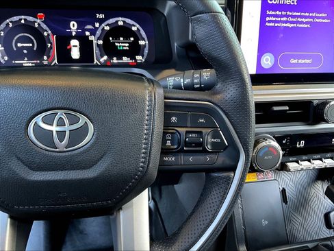 Used 2025 Toyota 4Runner TRD Sport Premium AWD/4WD image 12