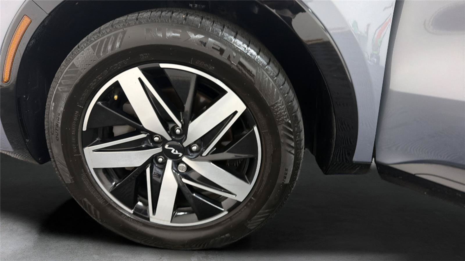 Used 2022 Kia Sorento S FWD image 24