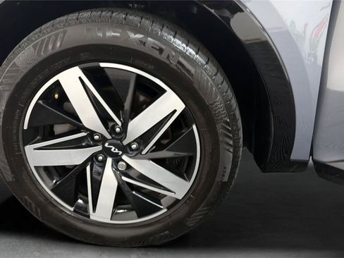 Used 2022 Kia Sorento S FWD image 24