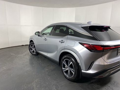 Used 2024 Lexus RX 350 Premium w/ Convenience Package image 8