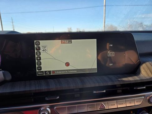 New 2025 Kia Telluride EX w/ EX Captain's Chair Package image 13