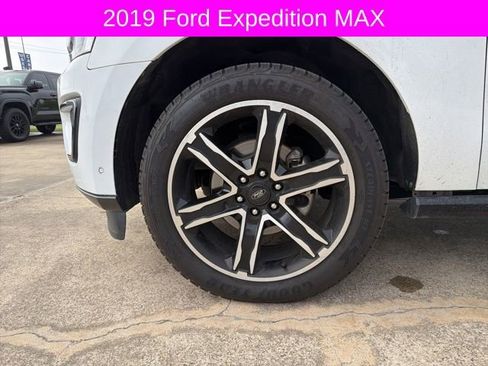 Used 2019 Ford Expedition Max Limited w/ Equipment Group 303A image 9
