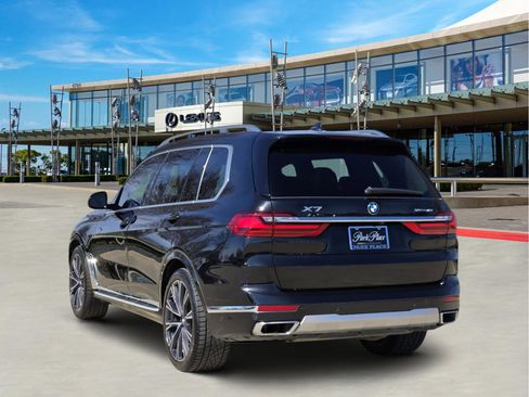 Used 2020 BMW X7 xDrive40i w/ Premium Package image 4