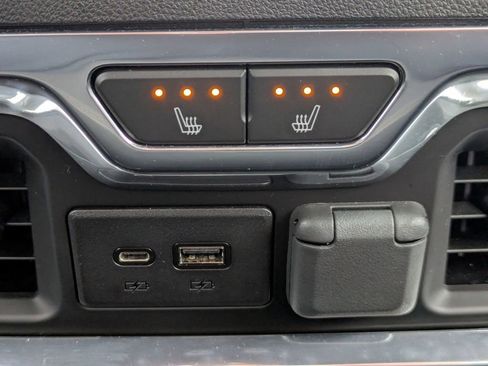 Used 2023 GMC Sierra 3500 AT4 w/ Gooseneck/5TH Wheel Package image 14