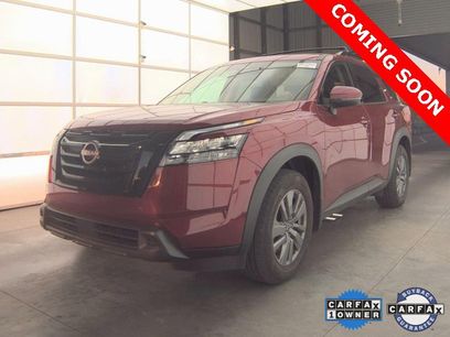 Certified 2025 Nissan Pathfinder SV w/ SV Premium Package