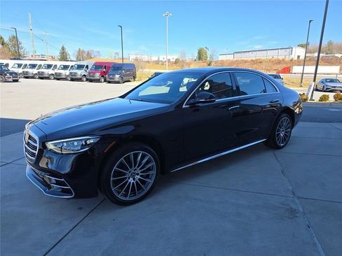 New 2026 Mercedes-Benz S 580 4MATIC Sedan image 8
