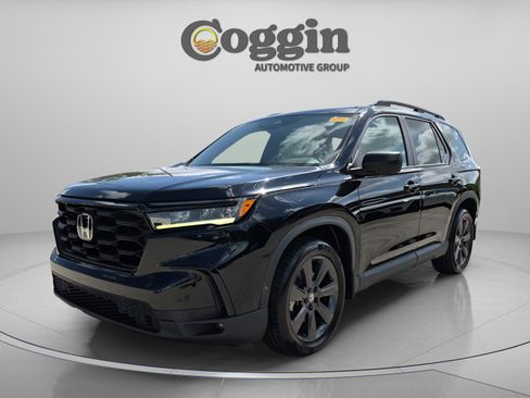 Certified 2023 Honda Pilot Sport image 2