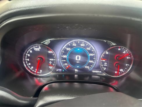 Used 2018 GMC Acadia Denali w/ Technology Package AWD/4WD image 20