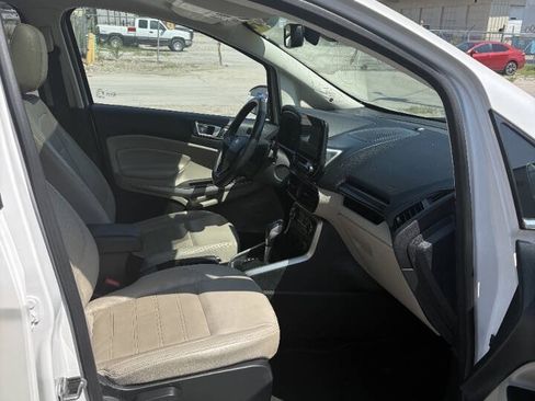 Used 2019 Ford EcoSport Titanium AWD/4WD image 8
