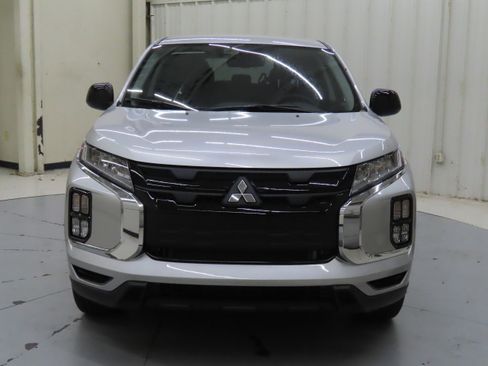 New 2025 Mitsubishi Outlander Sport LE image 5