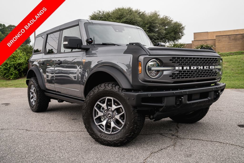 Used 2024 Ford Bronco Badlands AWD/4WD image 1