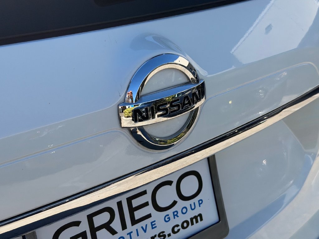 Used 2019 Nissan Rogue SV FWD image 14