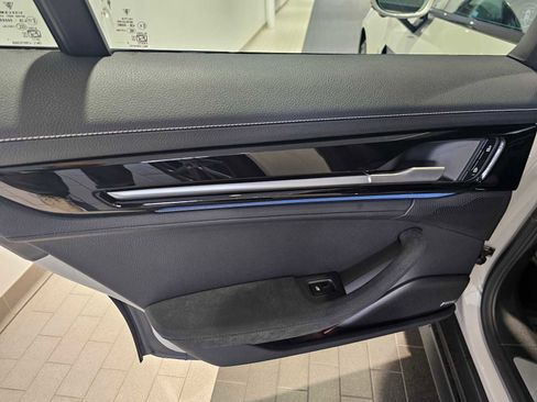 New 2025 Porsche Panamera 4 image 17