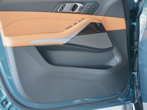 New 2026 BMW X5 xDrive50e w/ Climate Comfort Package image 11