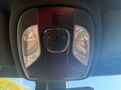 Certified 2024 Jeep Compass Latitude image 26