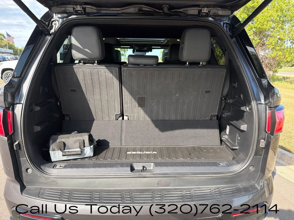 Used 2026 Toyota Sequoia Platinum AWD/4WD image 38