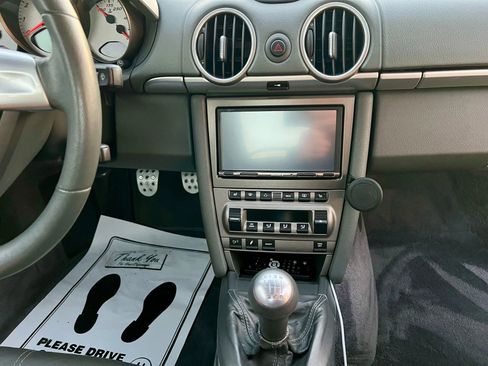 Used 2006 Porsche Cayman S image 28