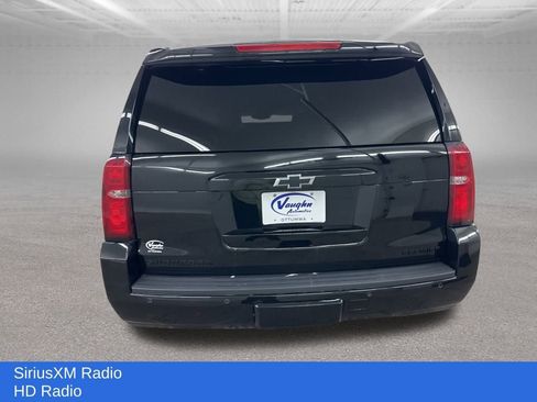 Used 2019 Chevrolet Suburban Premier image 11