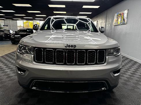 Used 2020 Jeep Grand Cherokee Limited w/ Luxury Group II image 4