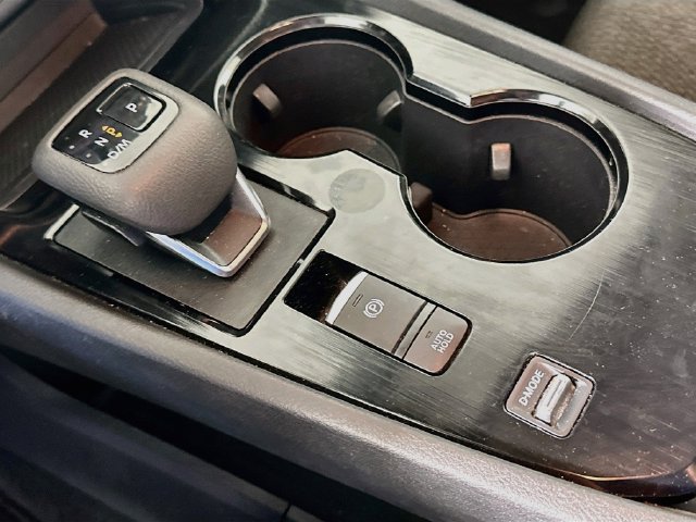 Used 2024 Nissan Rogue SV FWD image 18