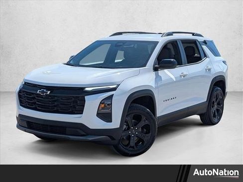 New 2026 Chevrolet Equinox LT w/ Convenience Package II image 1