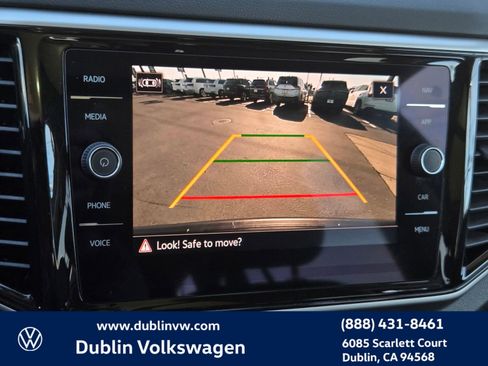 Certified 2023 Volkswagen Atlas SEL R-Line image 16