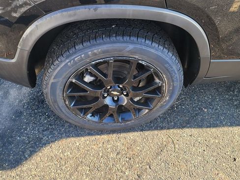 Used 2022 Chevrolet Trax LT w/ Driver Confidence Package image 13