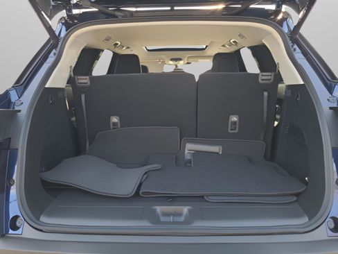 Certified 2025 INFINITI QX60 Luxe image 13