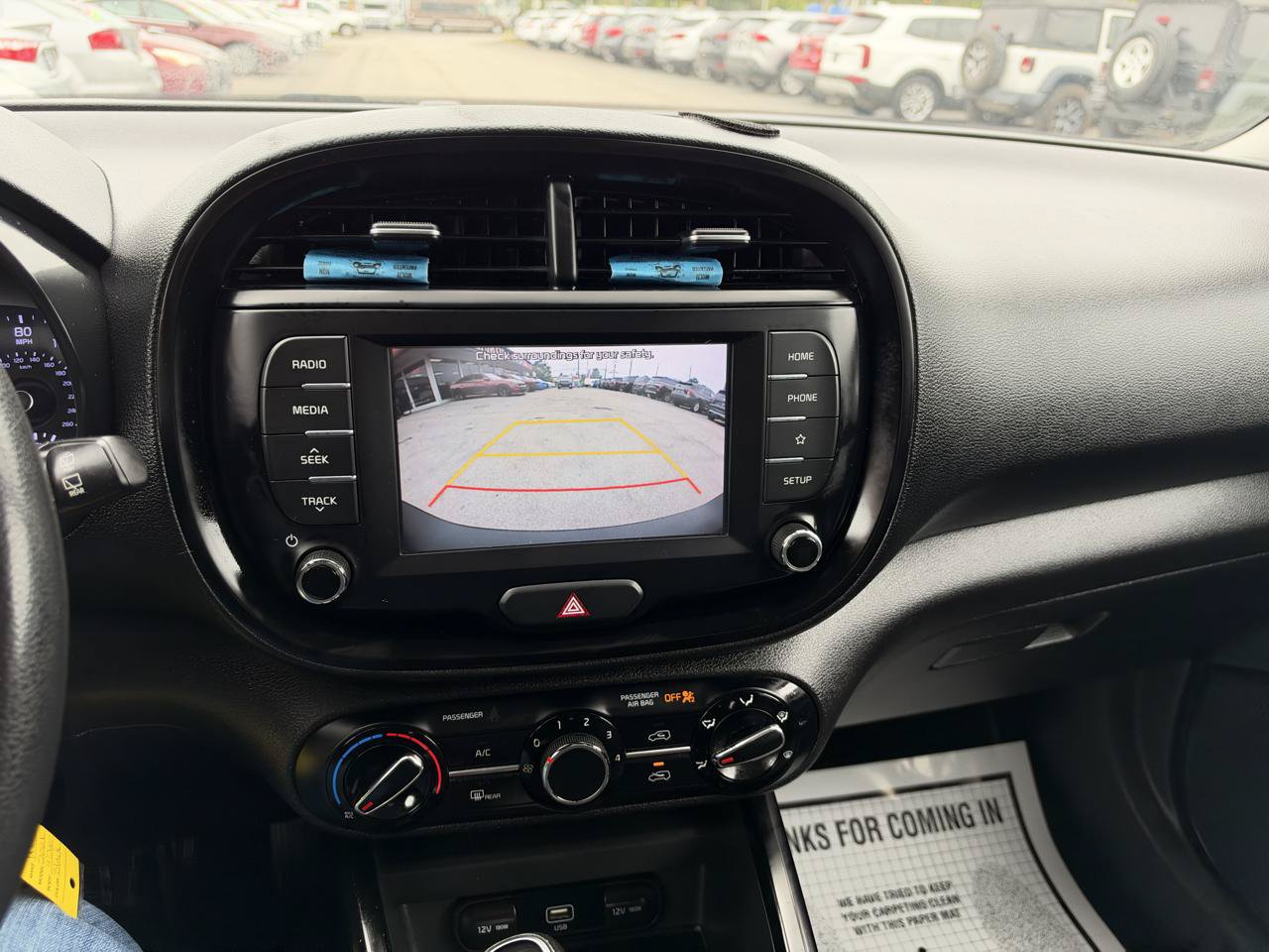 Used 2020 Kia Soul LX FWD image 14