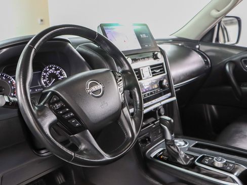 Used 2023 Nissan Armada SV image 23