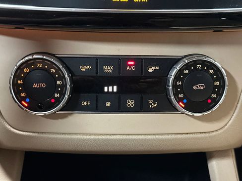 Used 2017 Mercedes-Benz GLS 450 4MATIC image 43