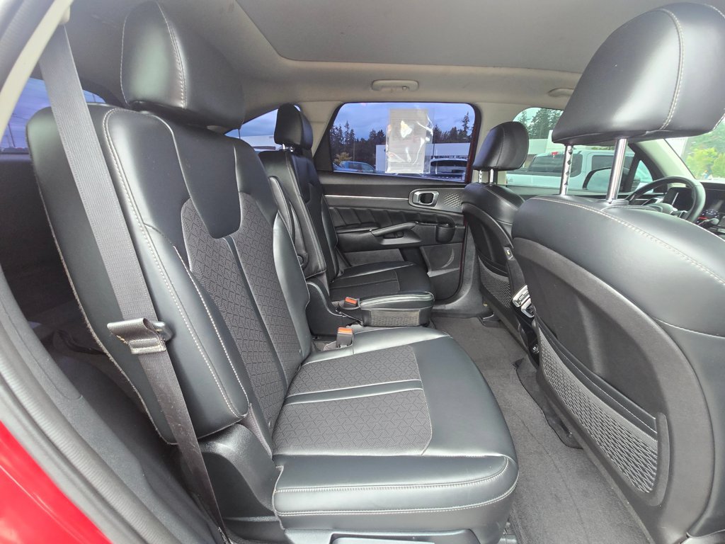 Used 2021 Kia Sorento SX FWD image 12