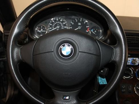Used 2002 BMW Z3 2.5i RWD image 24