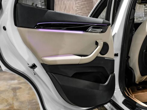 Used 2021 BMW X1 sDrive28i w/ Convenience Package image 47