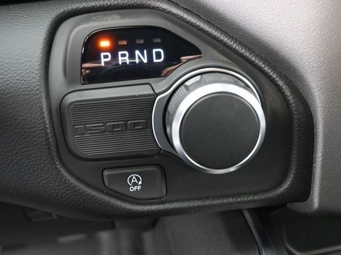 New 2026 RAM 1500 2WD Crew Cab image 32