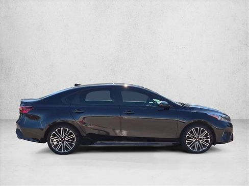 Used 2023 Kia Forte GT FWD image 4