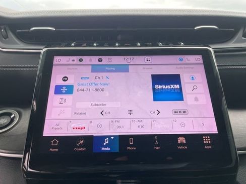 Used 2022 Jeep Grand Cherokee L Limited RWD image 24