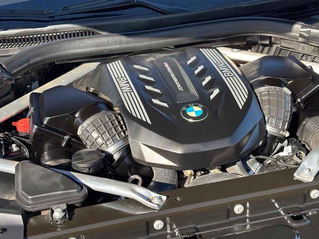 Used 2021 BMW X6 M50i w/ Executive Package AWD/4WD image 29