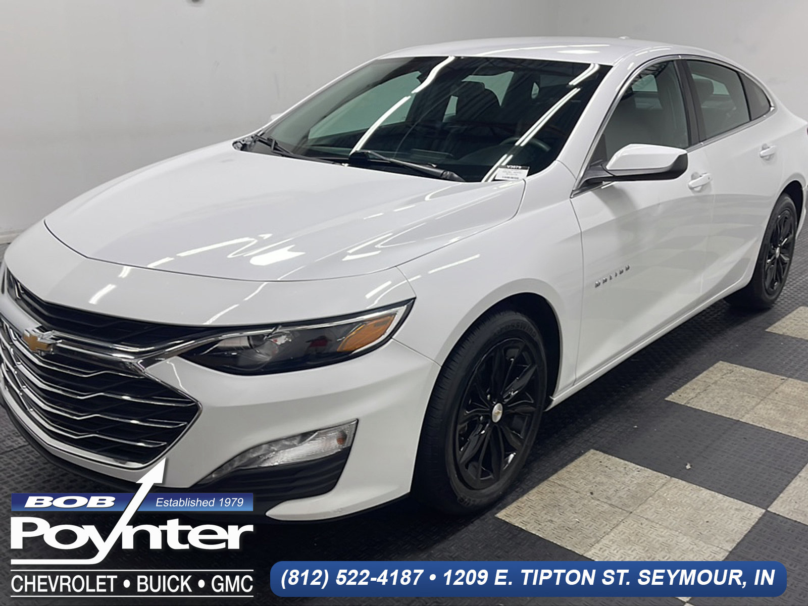 Used 2024 Chevrolet Malibu LT FWD image 1