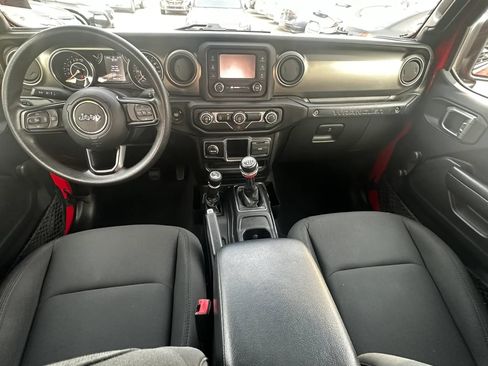 Used 2020 Jeep Wrangler Unlimited Sport AWD/4WD image 28