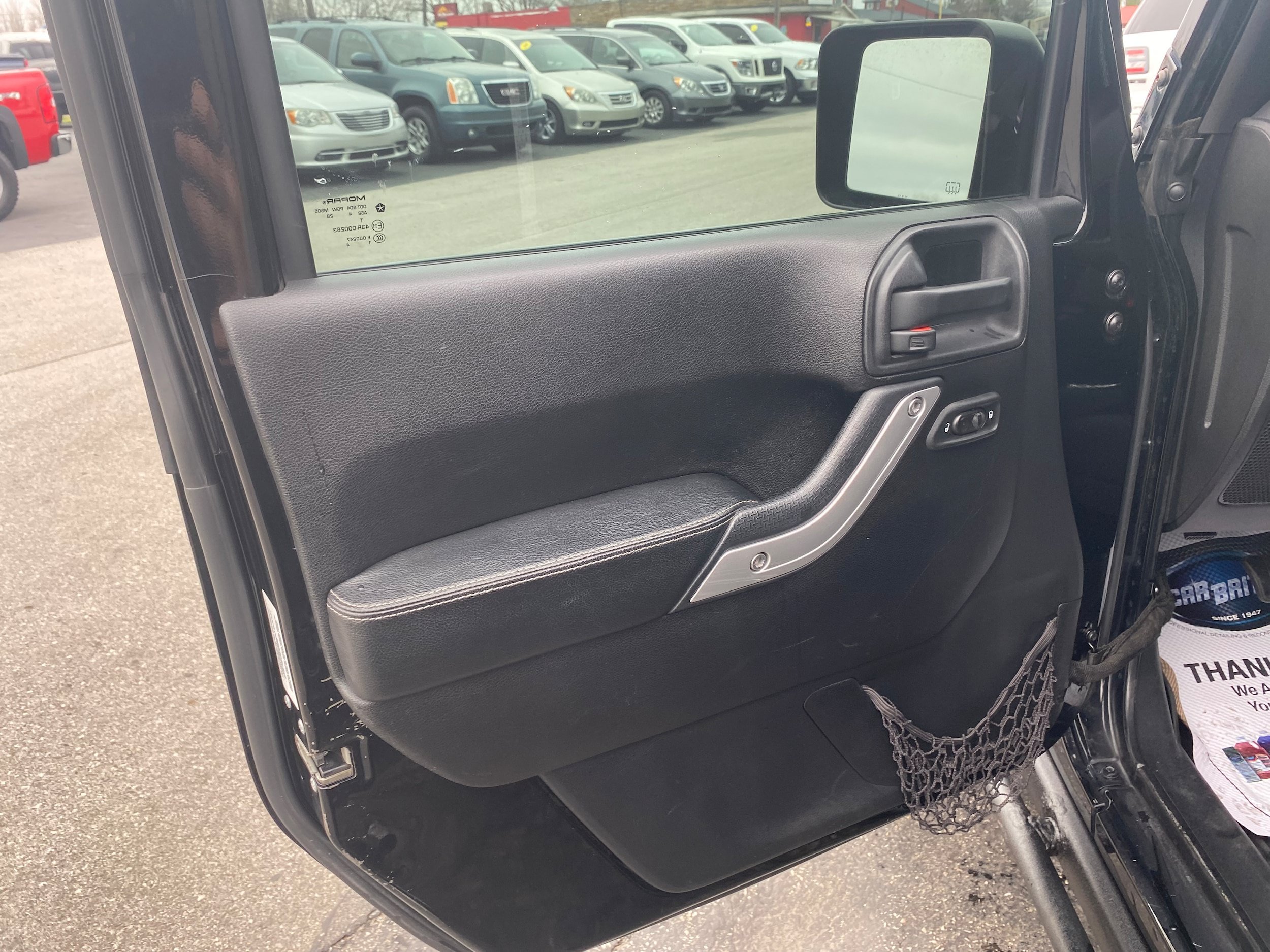 Used 2014 Jeep Wrangler Unlimited Rubicon AWD/4WD image 9
