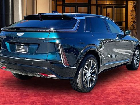 New 2026 Cadillac Lyriq Luxury w/ LPO, Floor Liner Package AWD/4WD image 6