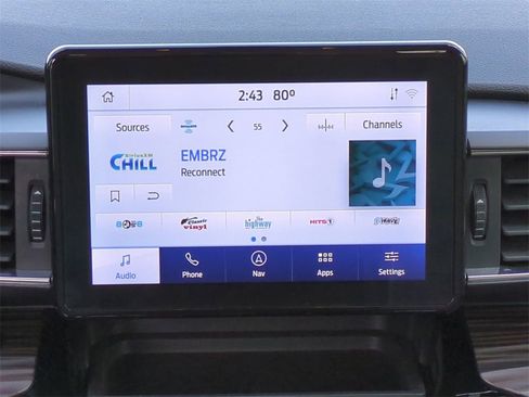 Used 2021 Ford Explorer Limited w/ Equipment Group 301A image 18