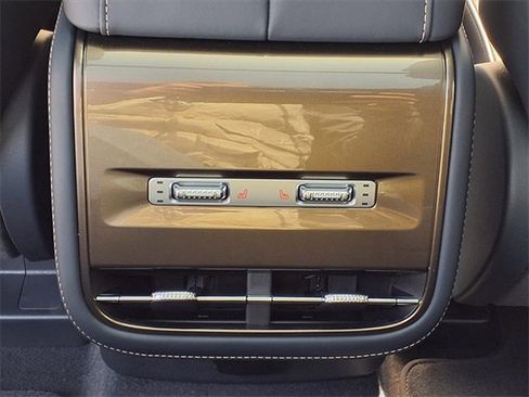 New 2026 Lincoln Nautilus Black Label image 12