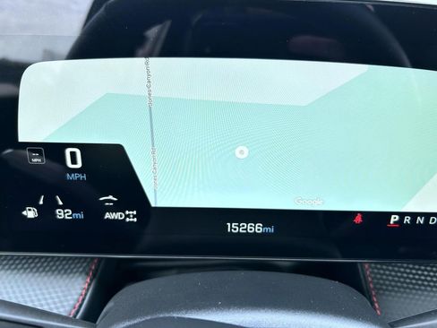 Used 2025 Chevrolet Equinox RS w/ Safety and Technology Package image 14