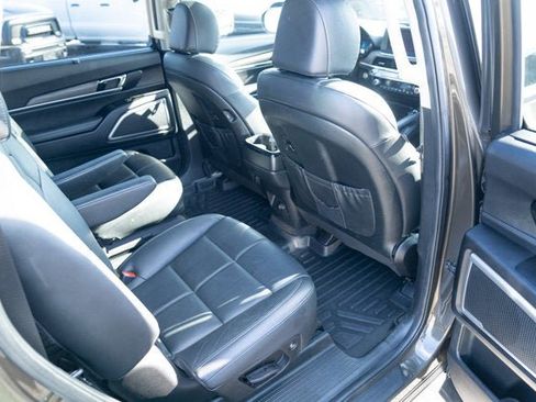 Used 2021 Kia Telluride EX w/ EX Premium Package image 36