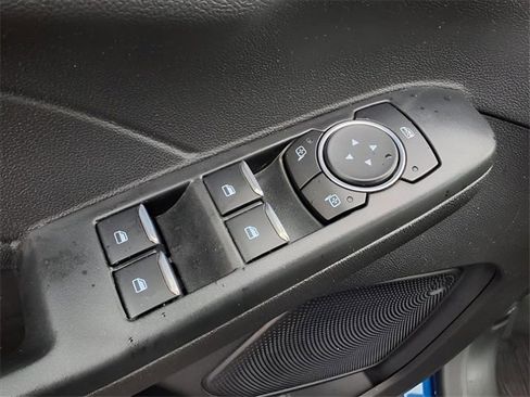 Used 2023 Ford Escape Active image 18